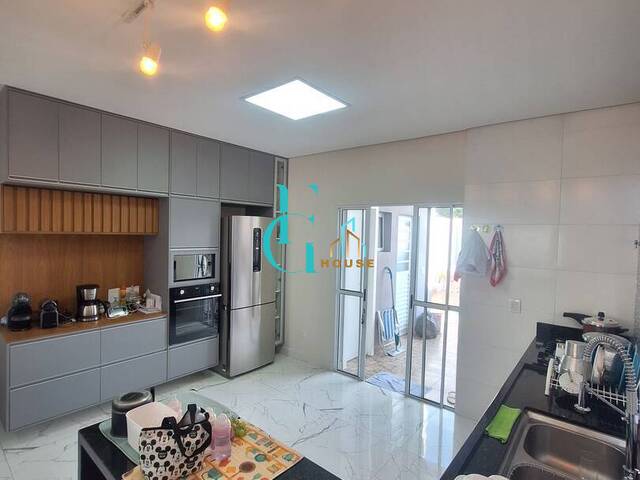Casa para Locação em Santana de Parnaíba - 5