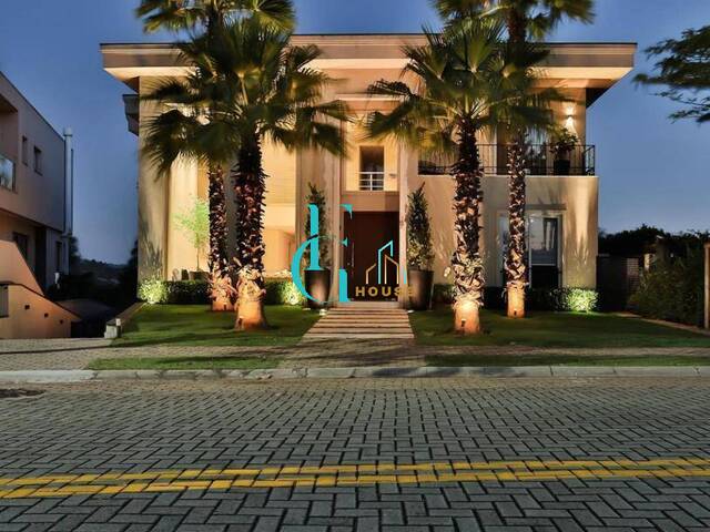 Venda em Residencial Tres (Tambore) - Santana de Parnaíba
