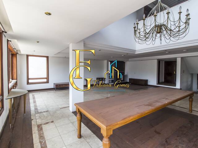 Casa para Venda em Santana de Parnaíba - 4