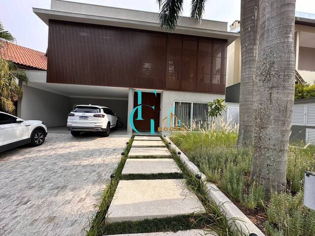 #396 - Casa para Venda em Santana de Parnaíba - SP - 1