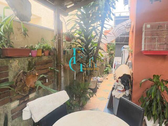 Casa para Venda em Santana de Parnaíba - 3