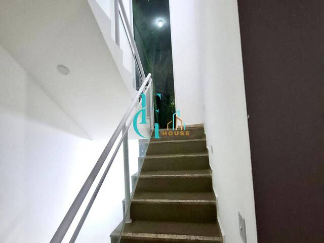Casa para Locação em Jandira - 4