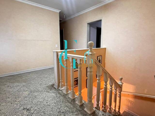 Casa para Venda em Santana de Parnaíba - 5