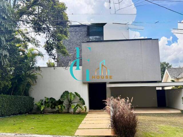 #646 - Casa para Venda em Barueri - SP