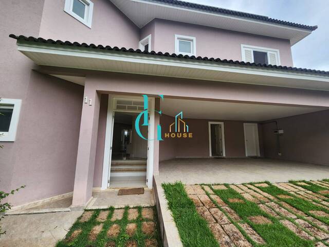 Casa para Venda em Santana de Parnaíba - 4