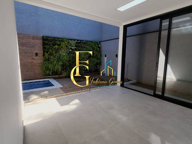 Casa para Venda em Santana de Parnaíba - 5