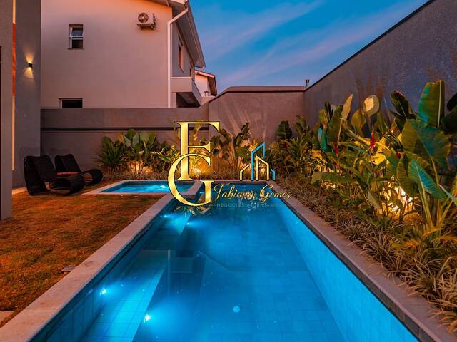 Casa para Venda em Santana de Parnaíba - 4