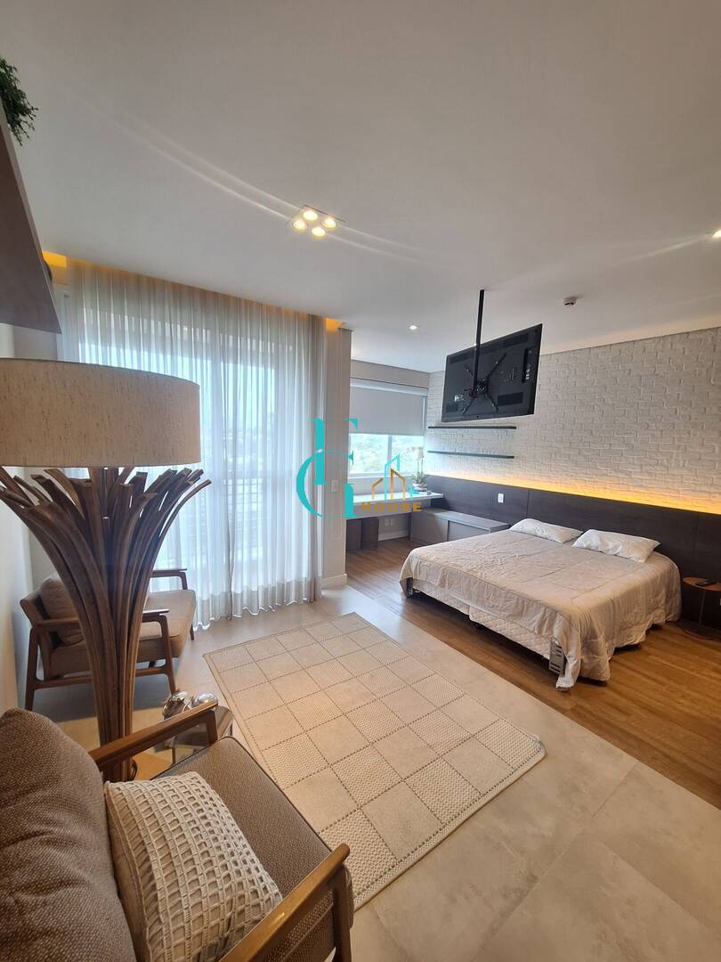 Apartamento, 1 quarto, 4572 m² - Foto 8