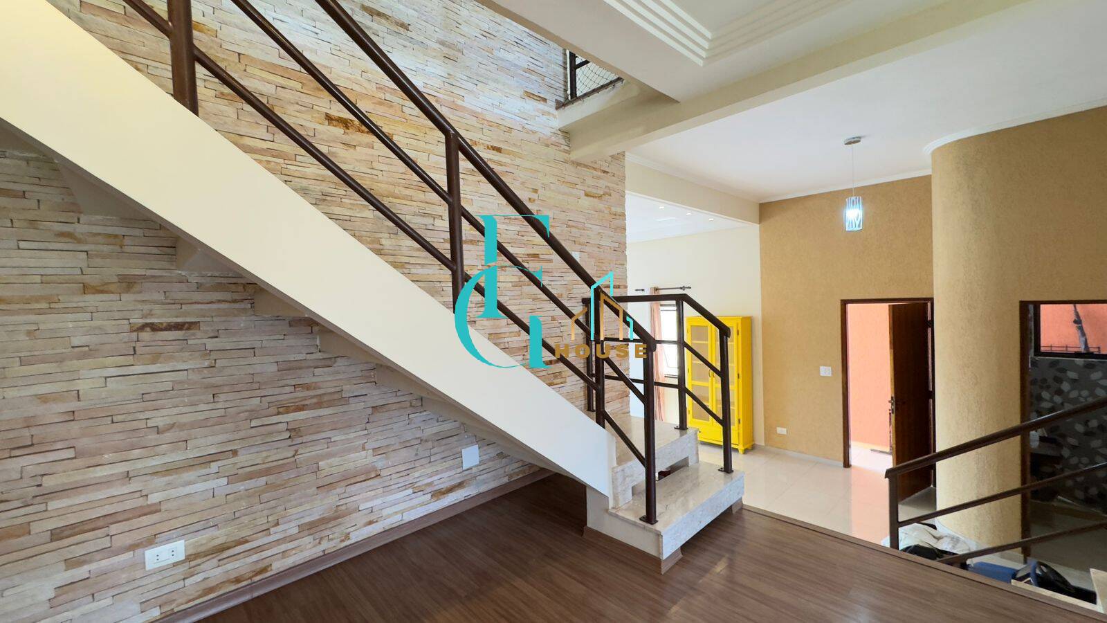 Casa, 3 quartos, 28000 m² - Foto 9
