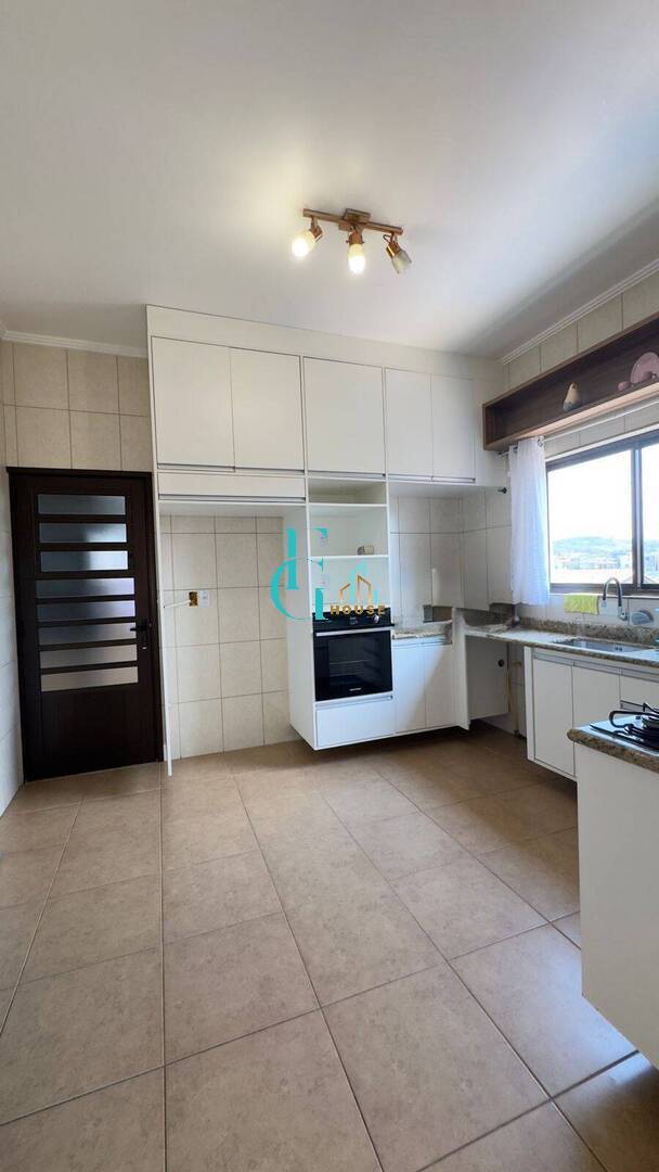 Casa, 3 quartos, 28000 m² - Foto 16