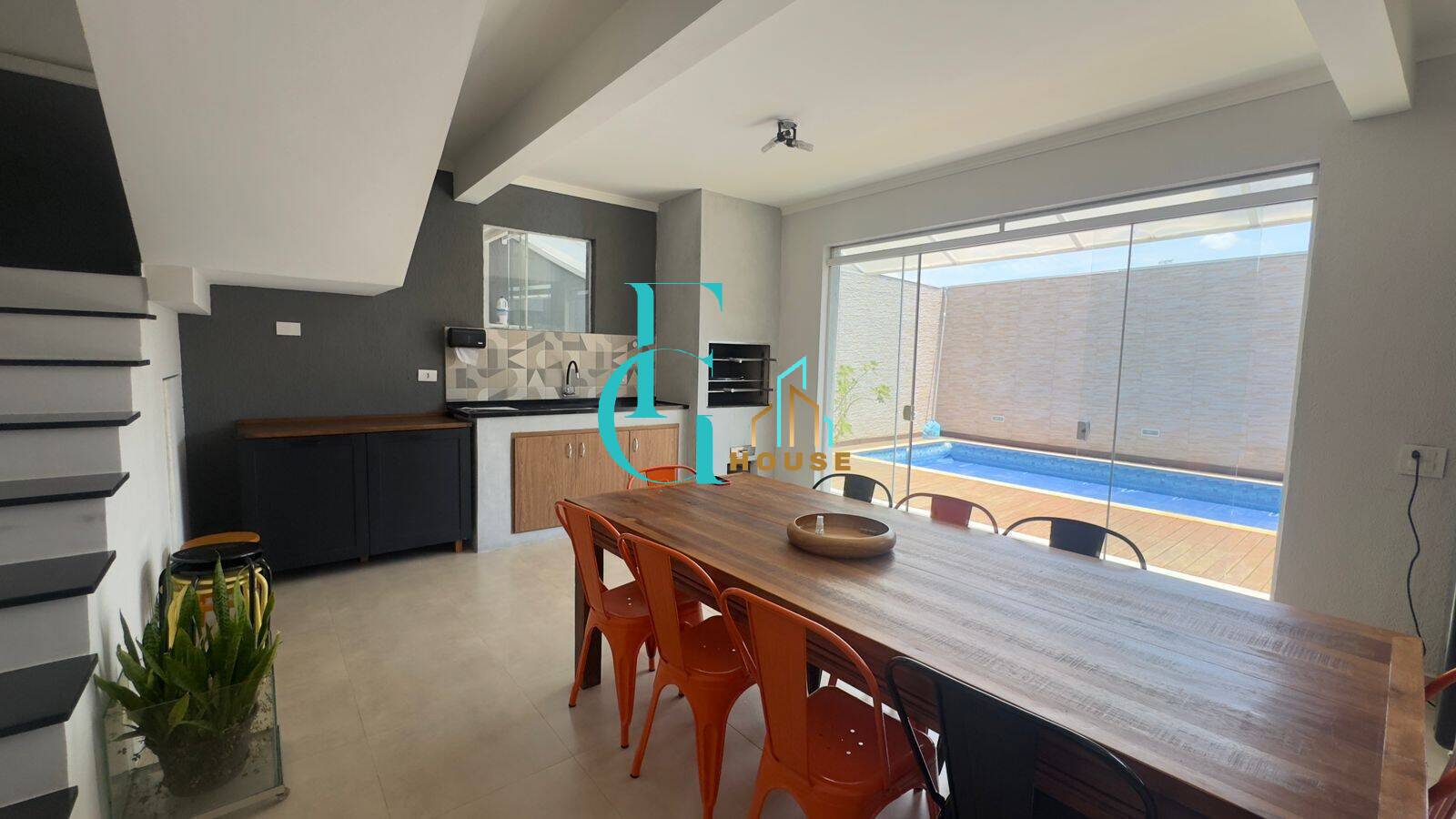 Casa, 3 quartos, 220 m² - Foto 32