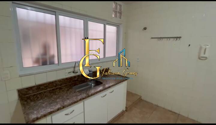 Casa, 3 quartos, 240 m² - Foto 4