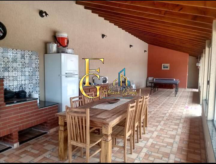 Vende-se Chácara Condomínio Vale do Coqueiro- Ibiúna