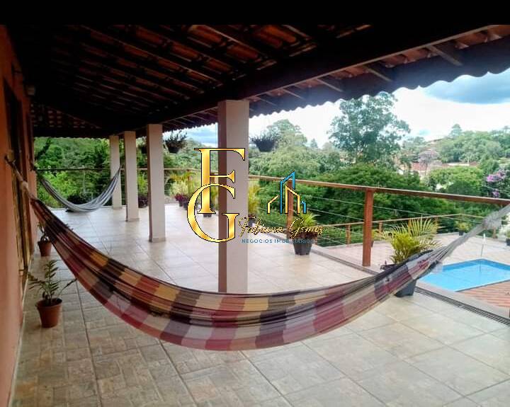 Vende-se Chácara Condomínio Vale do Coqueiro- Ibiúna