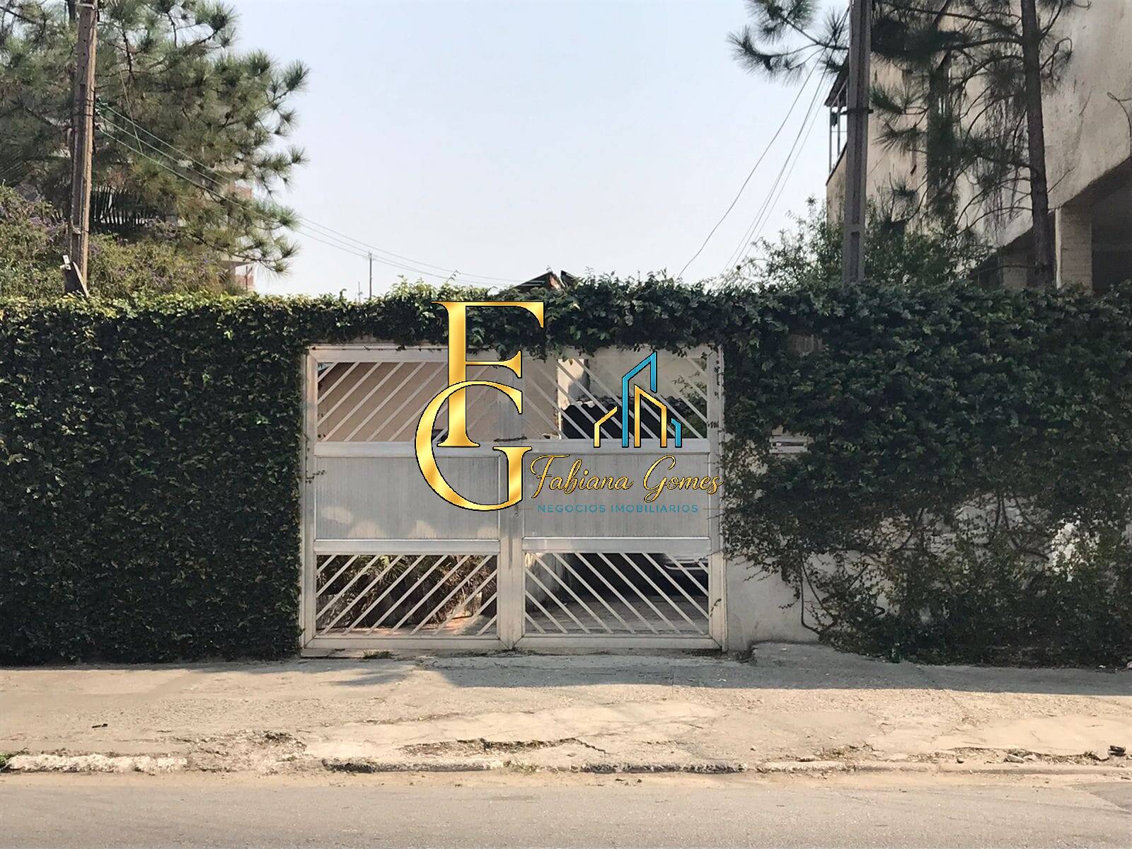 Casa/ Terreno ideal para investidores- Presidente Altino  Osasco
