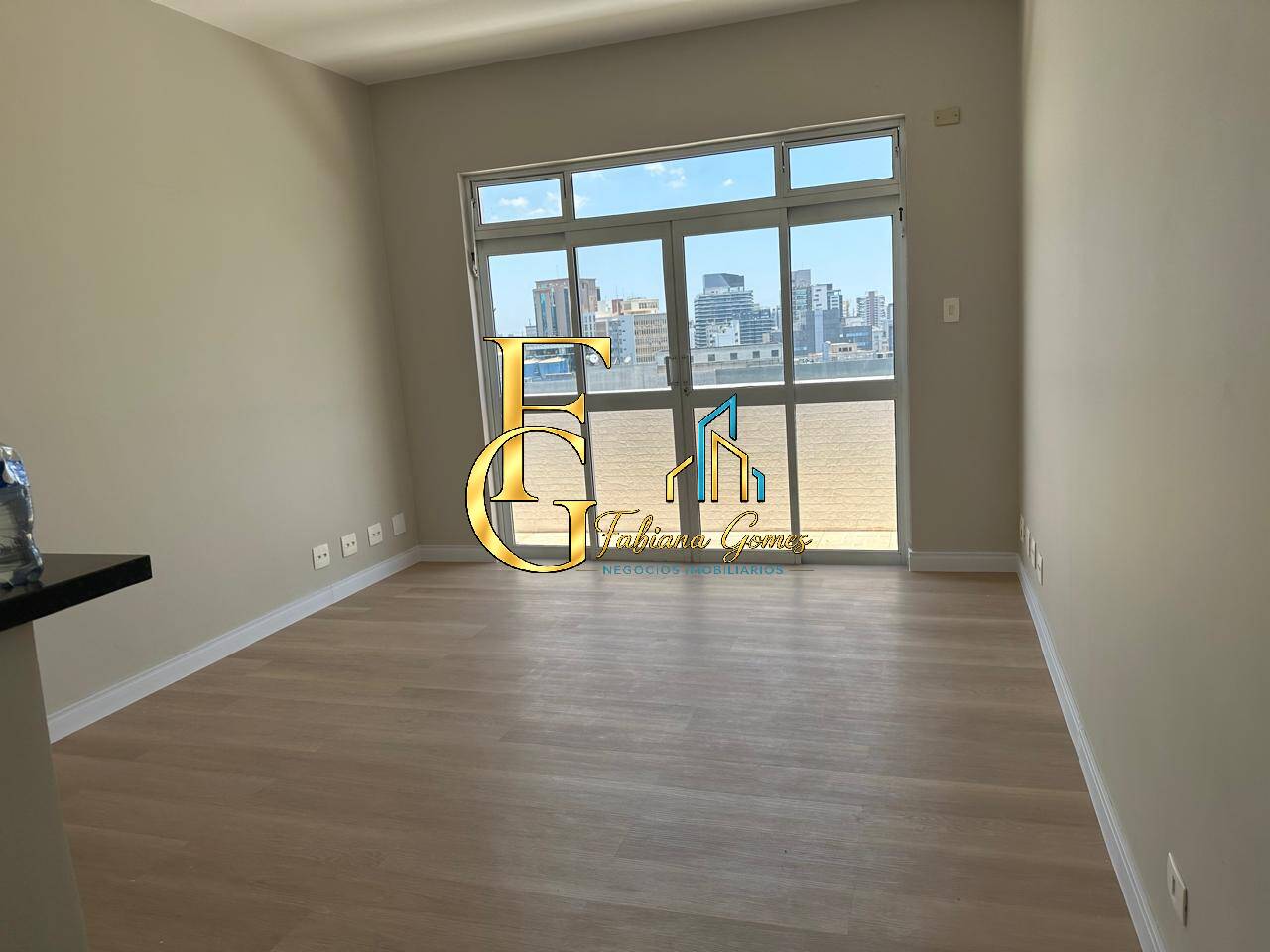 Apartamento á Venda-  Edifício Luzano- Bela Vista- Zona Oeste