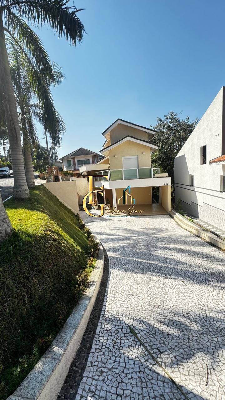 Casa á Venda- Condomínio Nova São Paulo- Itapevi