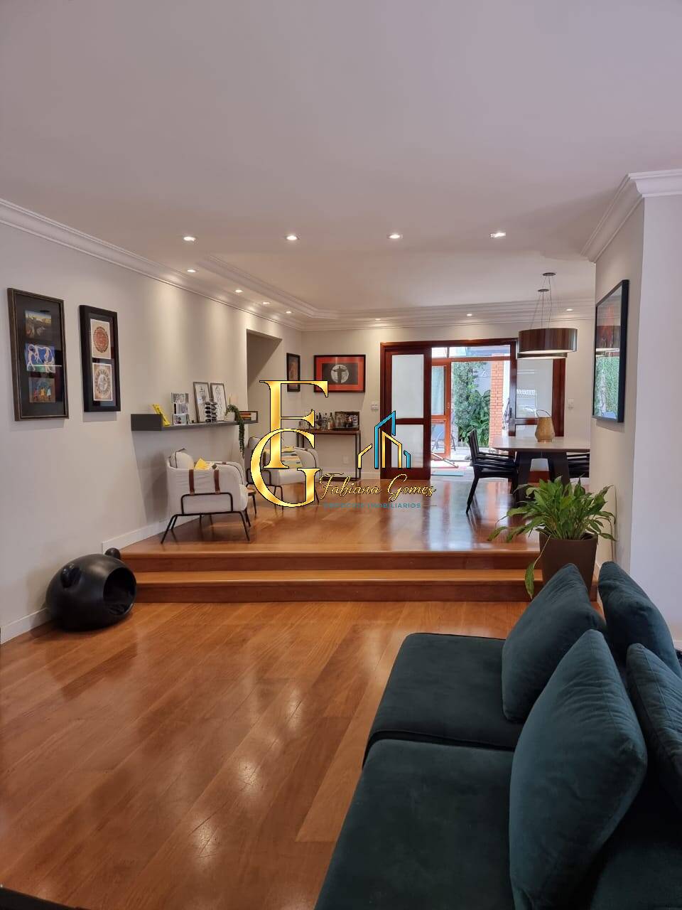 Casa semitérrea a venda em Alphaville Residencial 10 /Santana de Parnaíba