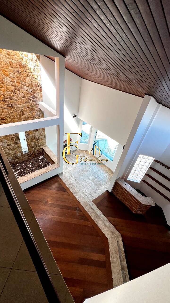 Casa, 4 quartos, 286 m² - Foto 28