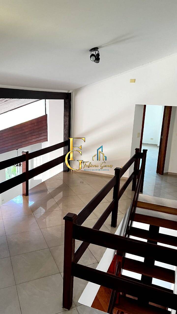 Casa, 4 quartos, 286 m² - Foto 30