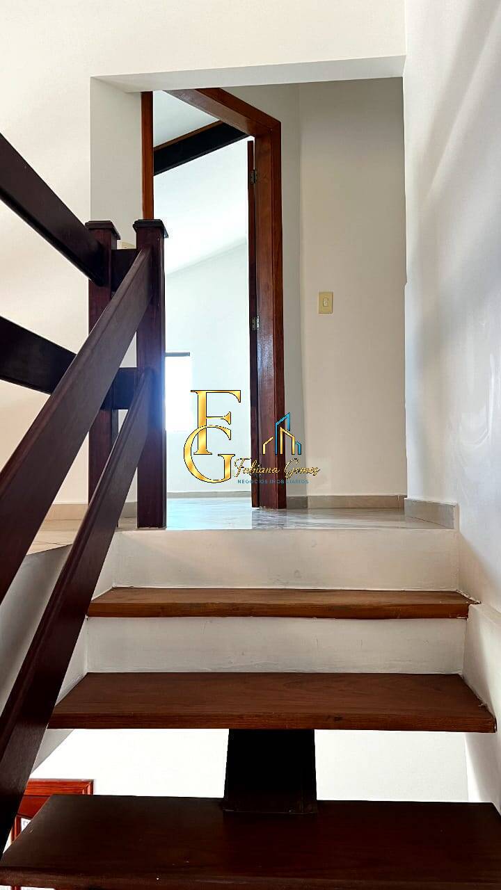 Casa, 4 quartos, 286 m² - Foto 32