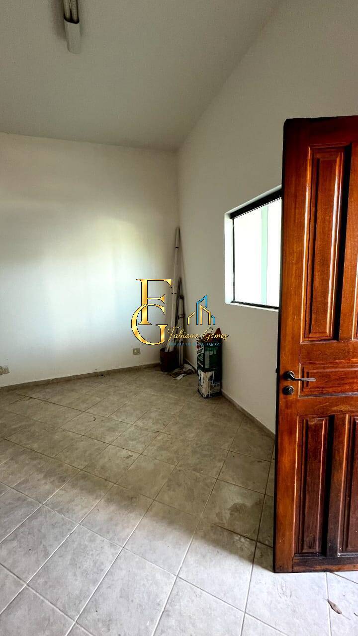 Casa, 4 quartos, 286 m² - Foto 40