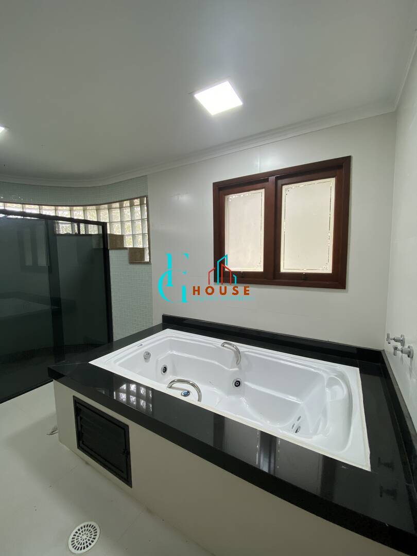 Casa, 4 quartos, 445 m² - Foto 70