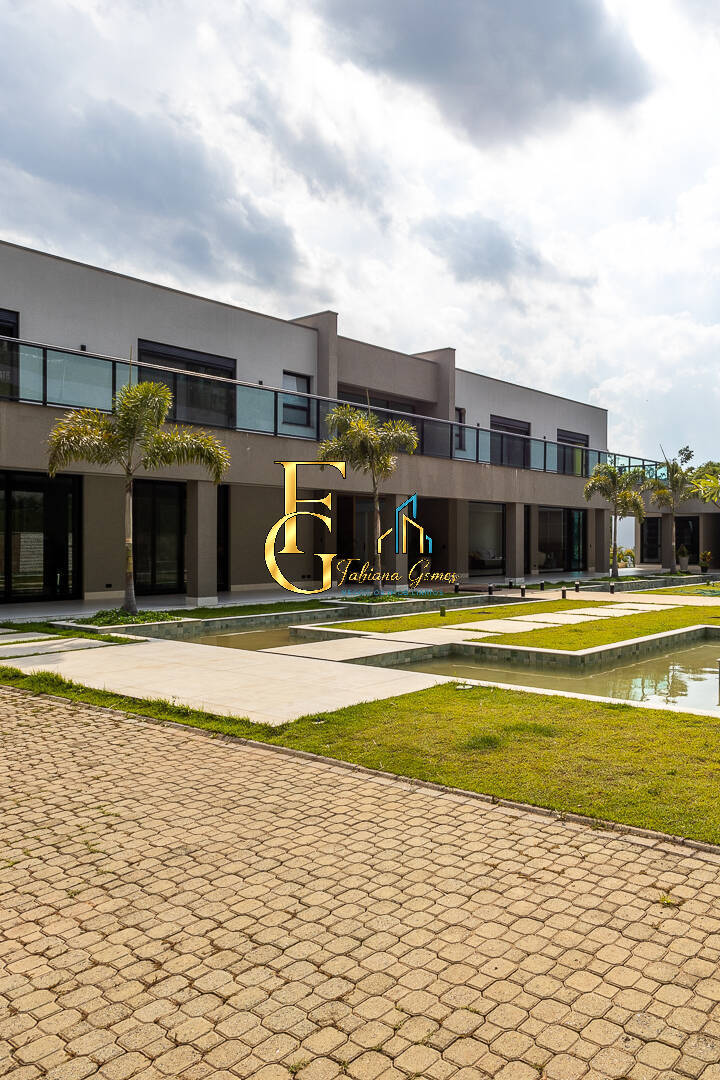 Casa, 4 quartos, 1305 m² - Foto 3