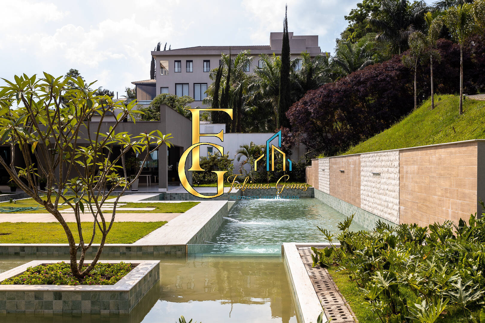 Casa, 4 quartos, 1305 m² - Foto 4