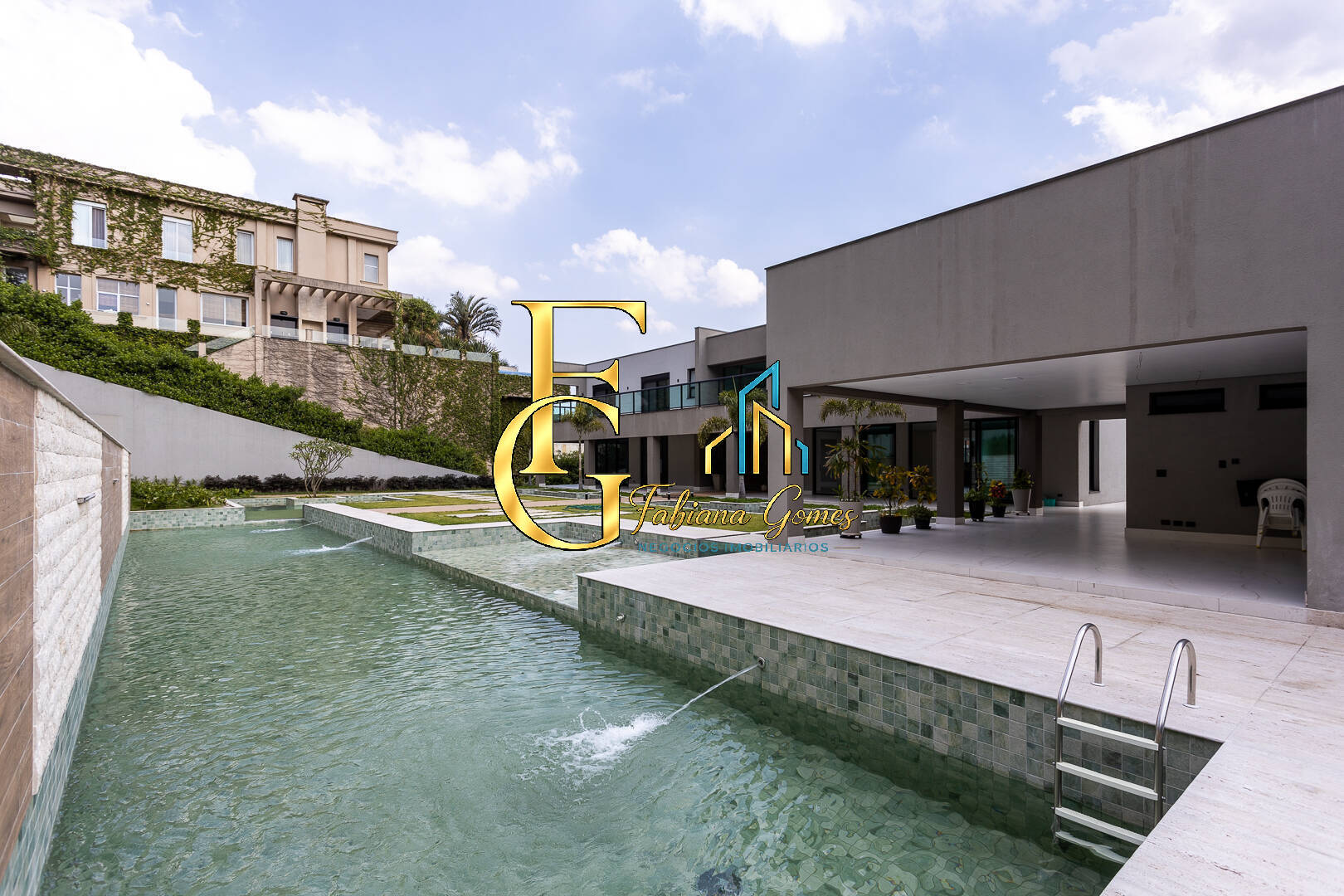 Casa, 4 quartos, 1305 m² - Foto 8