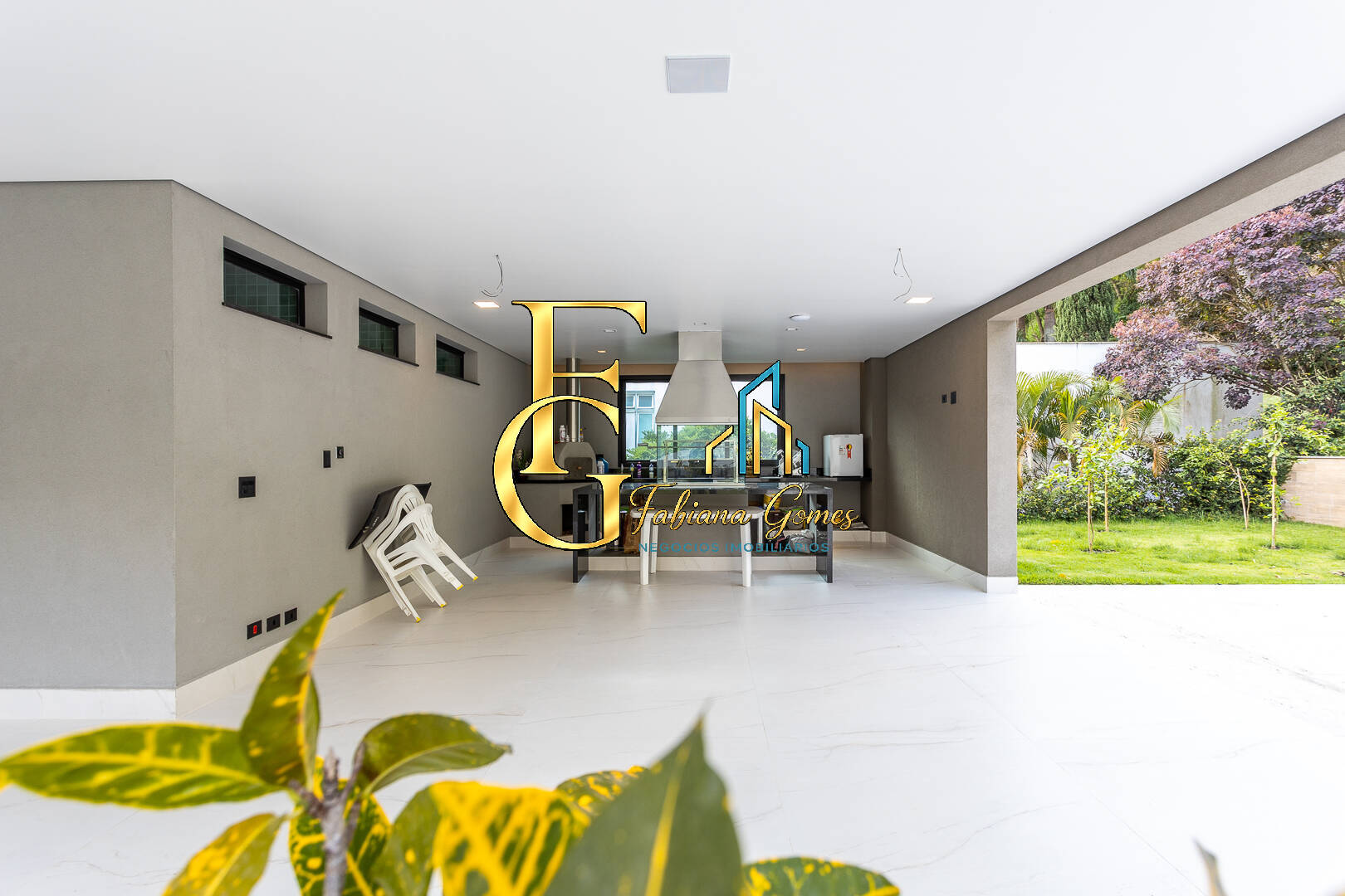 Casa, 4 quartos, 1305 m² - Foto 10