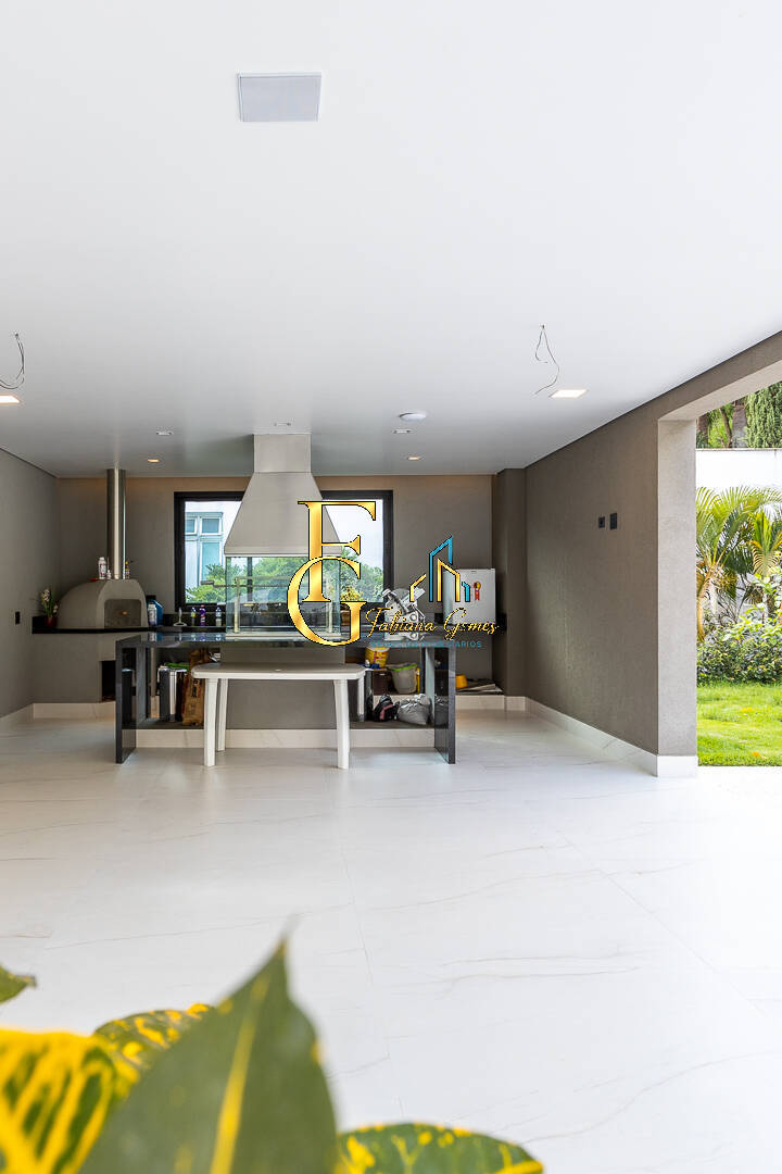 Casa, 4 quartos, 1305 m² - Foto 11
