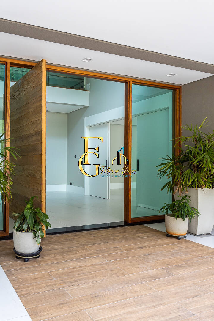 Casa, 4 quartos, 1305 m² - Foto 19
