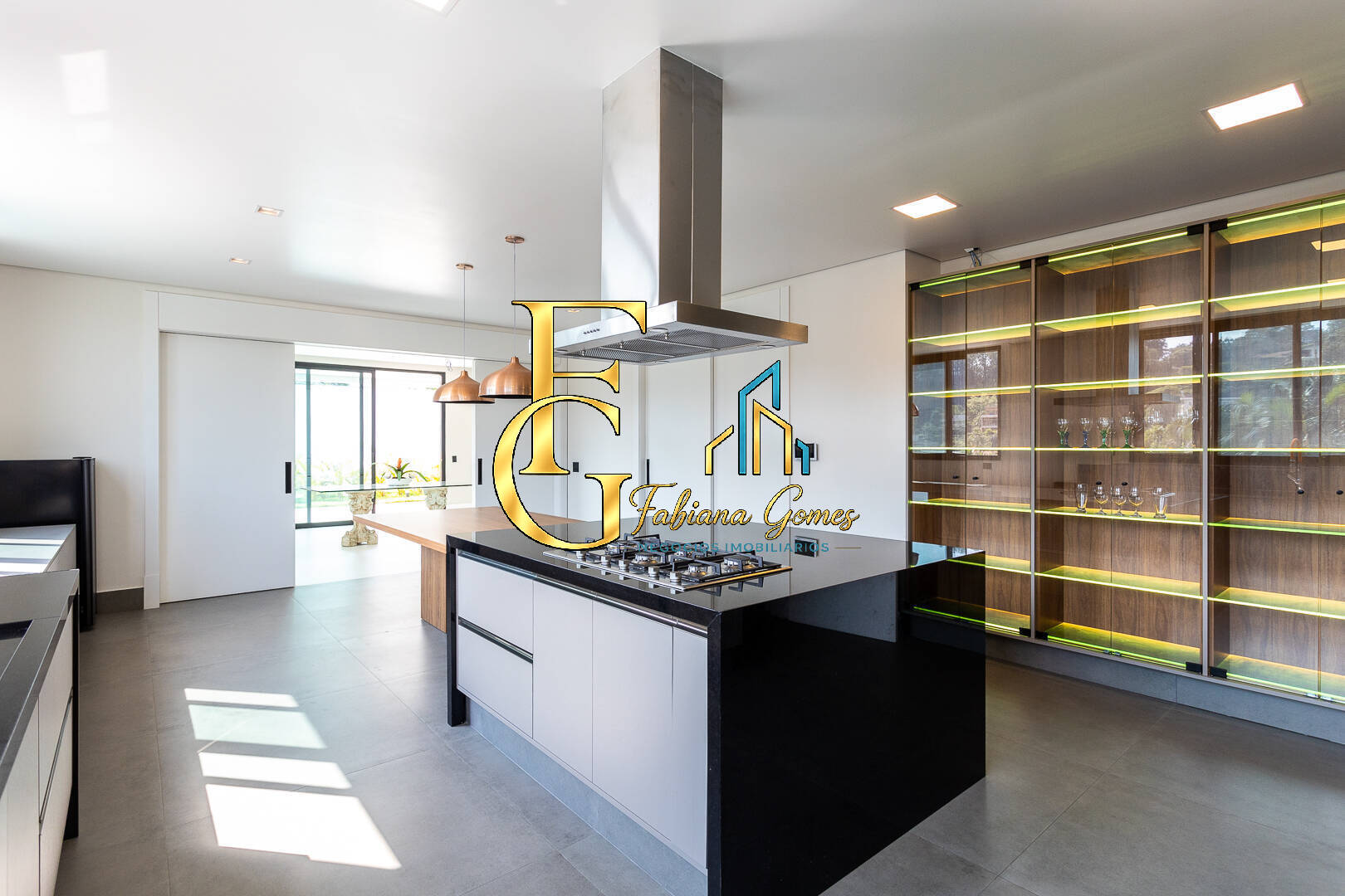 Casa, 4 quartos, 1305 m² - Foto 24