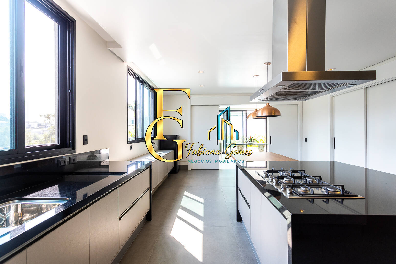 Casa, 4 quartos, 1305 m² - Foto 25