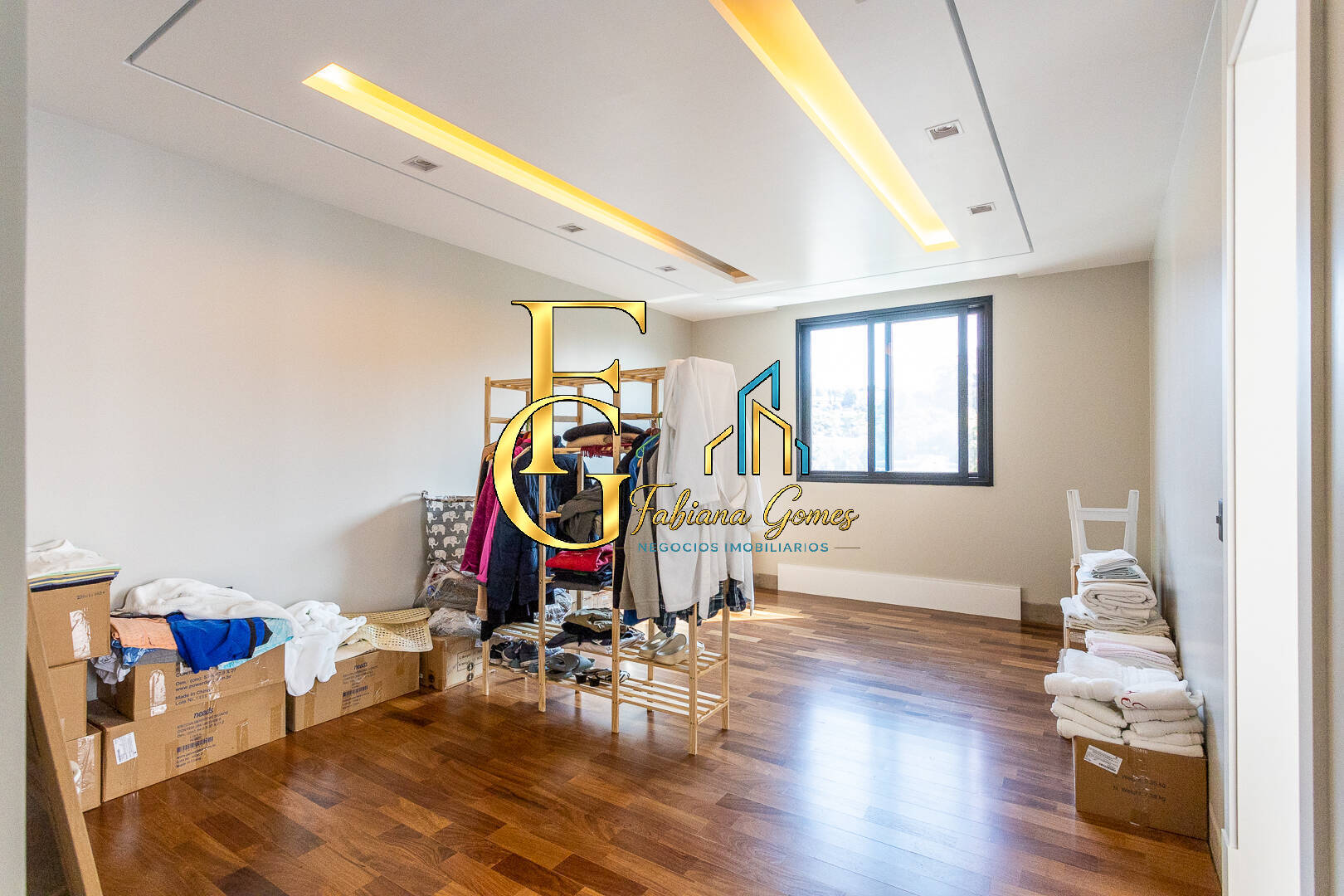 Casa, 4 quartos, 1305 m² - Foto 38