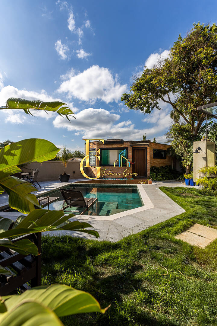Casa, 3 quartos, 282 m² - Foto 31