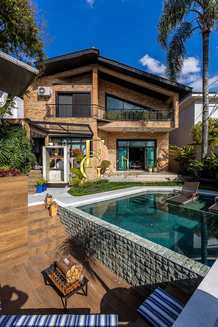 Casa, 3 quartos, 282 m² - Foto 34