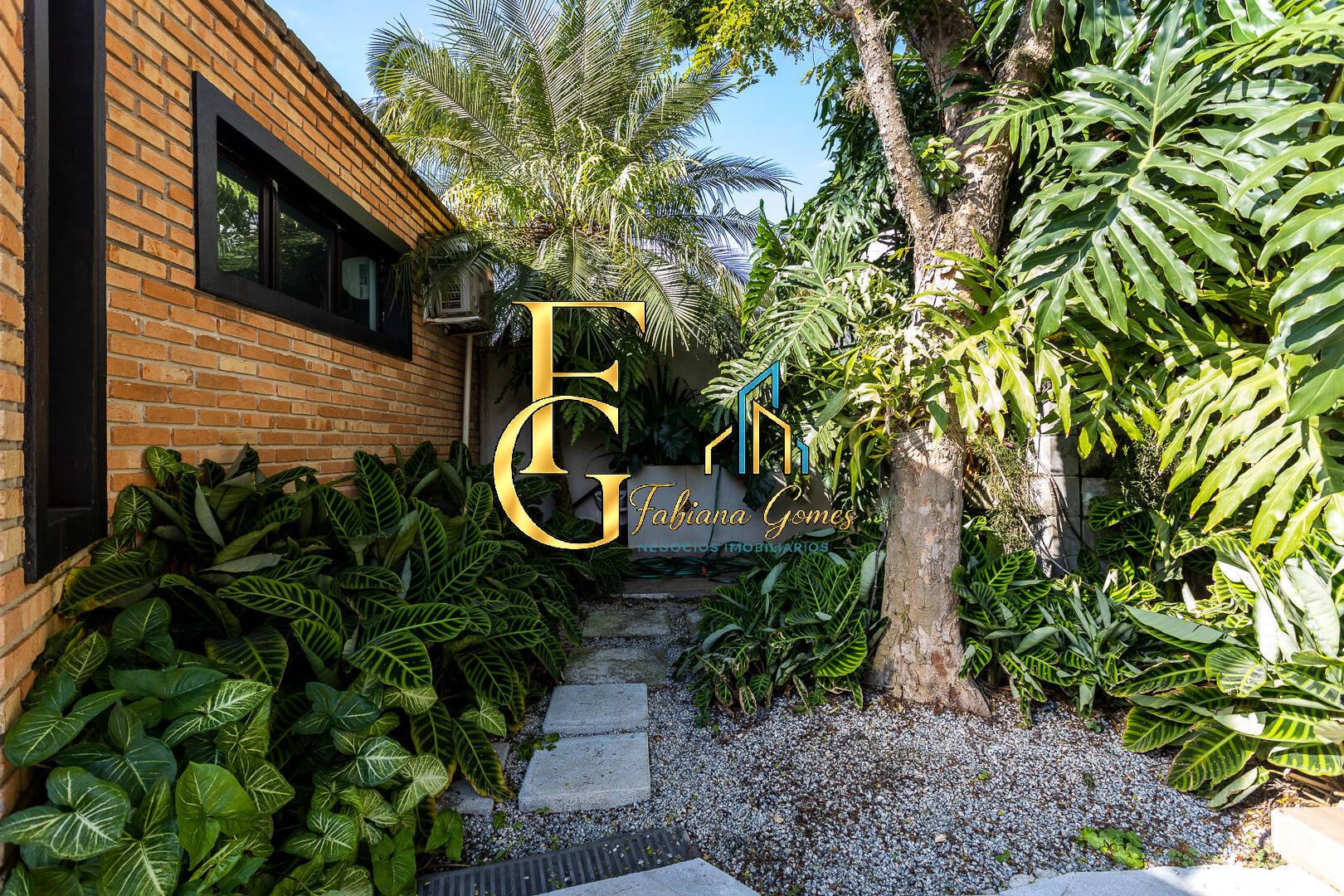 Casa, 3 quartos, 282 m² - Foto 40
