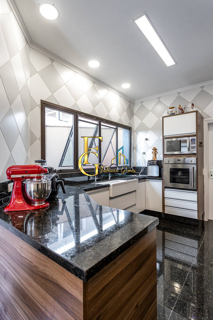 Casa, 3 quartos, 282 m² - Foto 52