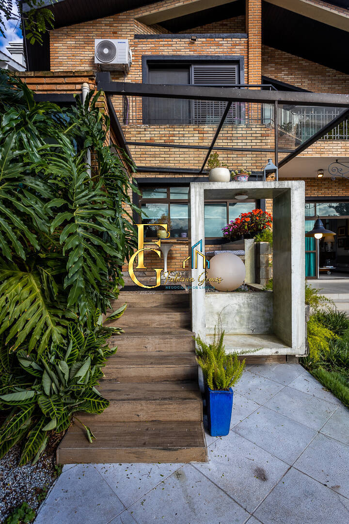 Casa, 3 quartos, 282 m² - Foto 64