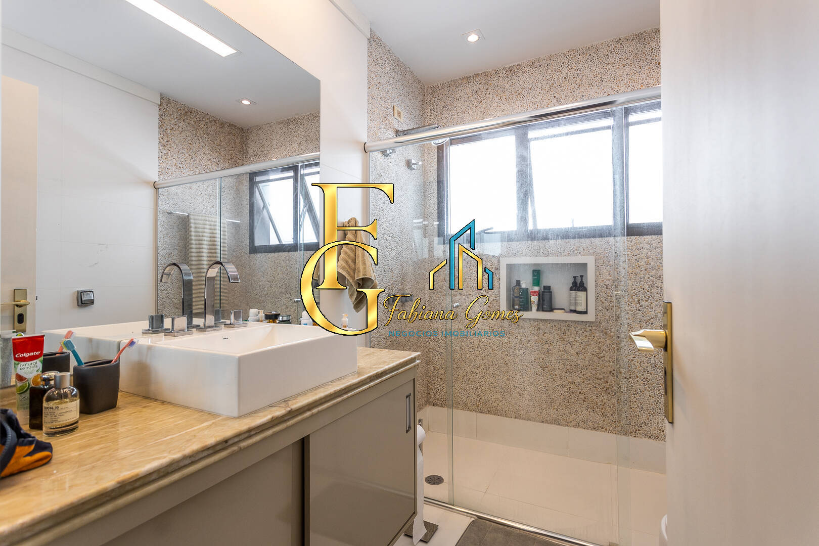Casa, 3 quartos, 282 m² - Foto 80