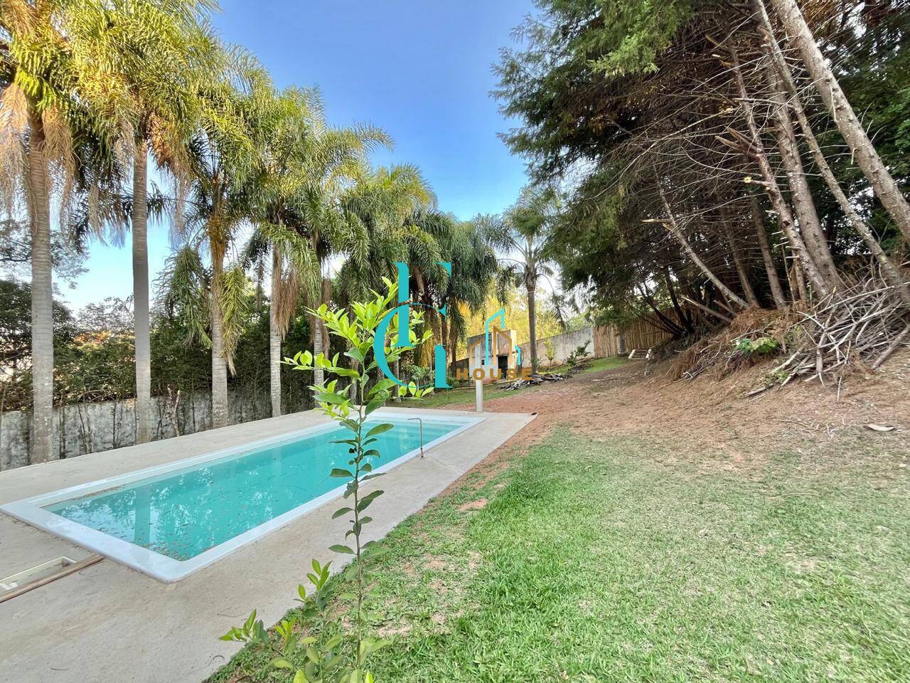 Casa, 4 quartos, 240 m² - Foto 11
