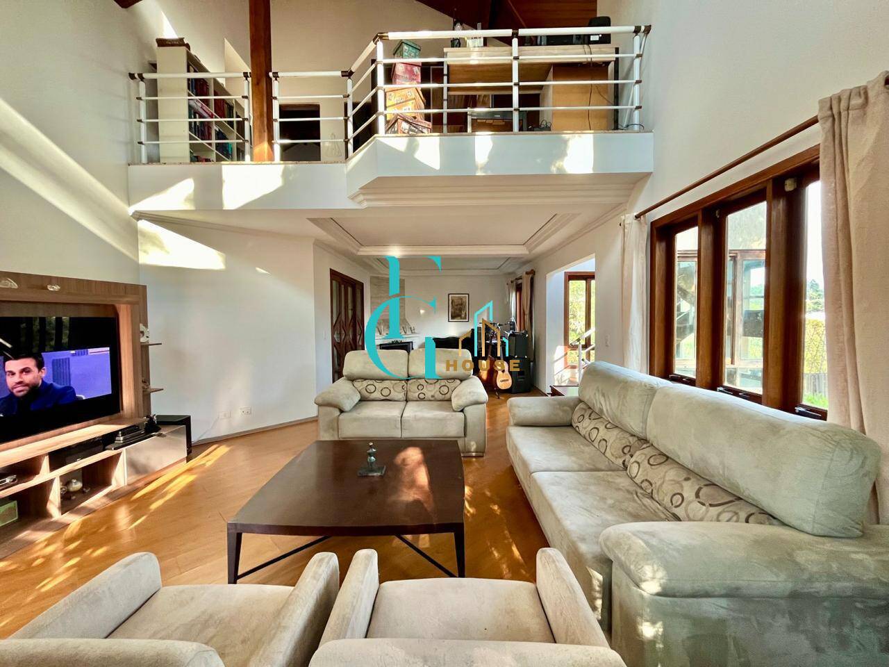 Casa, 4 quartos, 240 m² - Foto 14