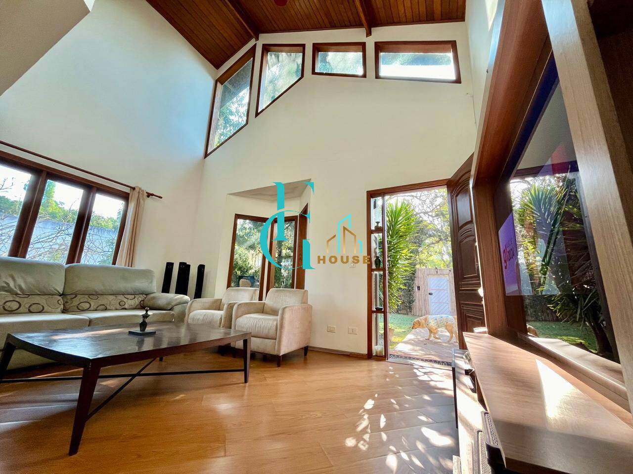 Casa, 4 quartos, 240 m² - Foto 15