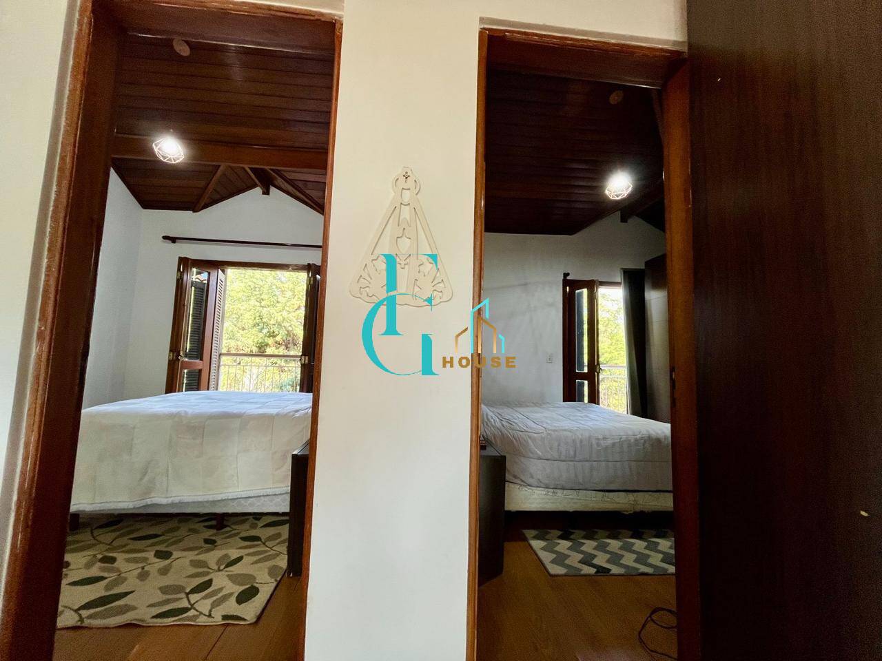 Casa, 4 quartos, 240 m² - Foto 33