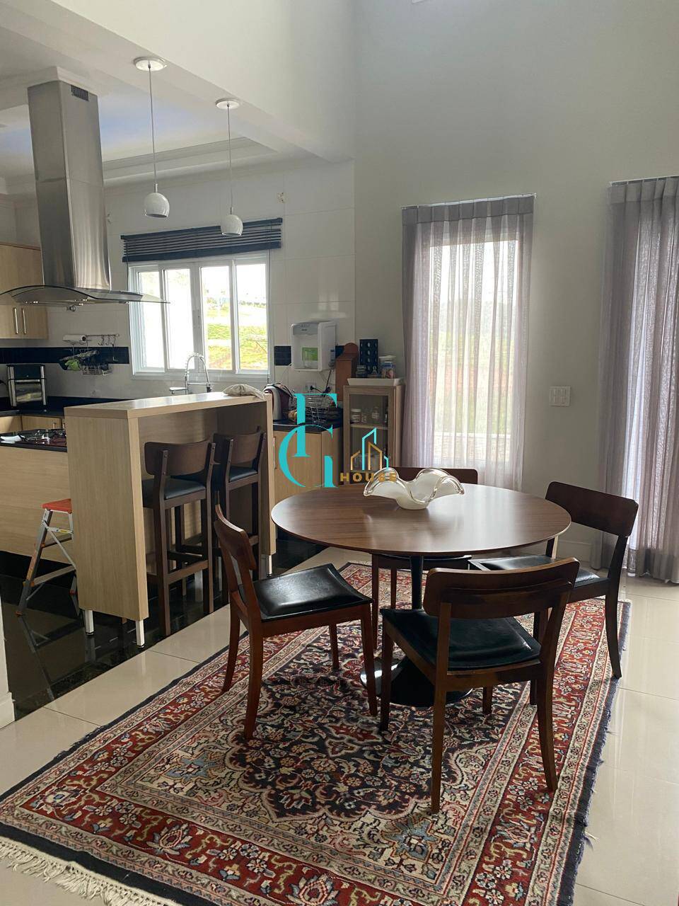 Casa, 3 quartos, 220 m² - Foto 2