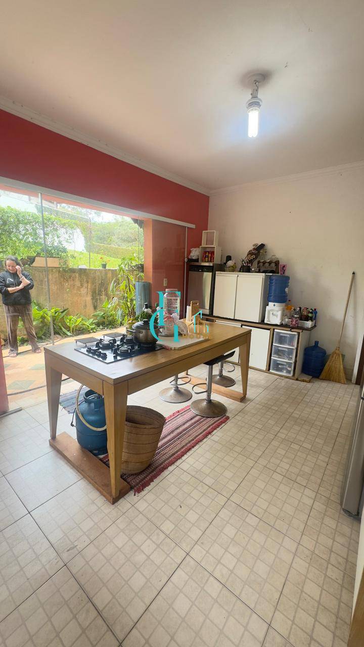 Casa, 4 quartos, 290 m² - Foto 10