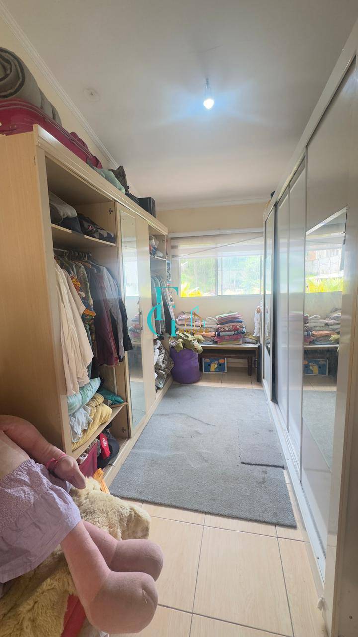 Casa, 4 quartos, 290 m² - Foto 15