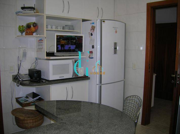 Casa, 4 quartos, 350 m² - Foto 11